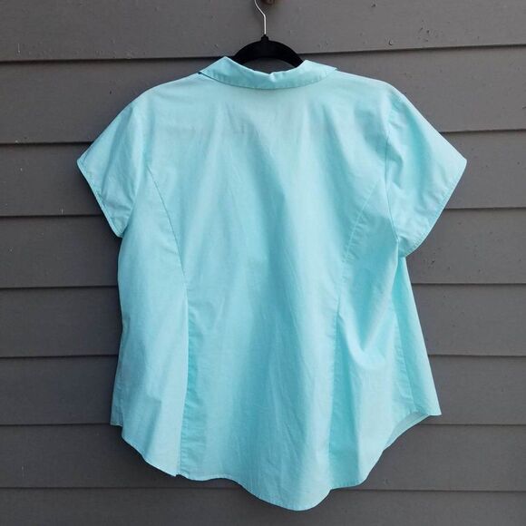 Worthington Light Blue Short Sleeve Cotton Button Down Blouse size OX - Picture 3 of 7